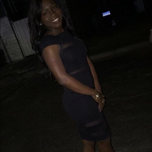 Black Dress - Picture 1 of 3